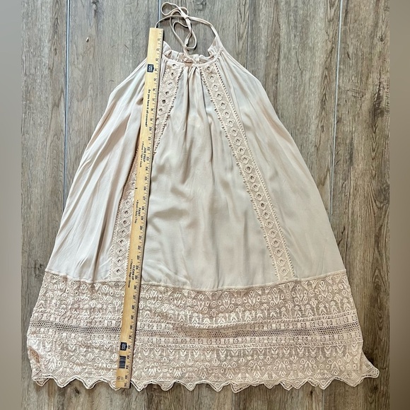 Jen’s Pirate Booty Crochet Lace Dress Reverence Halter REVOLVE Womens Sz S Small - Picture 8 of 14